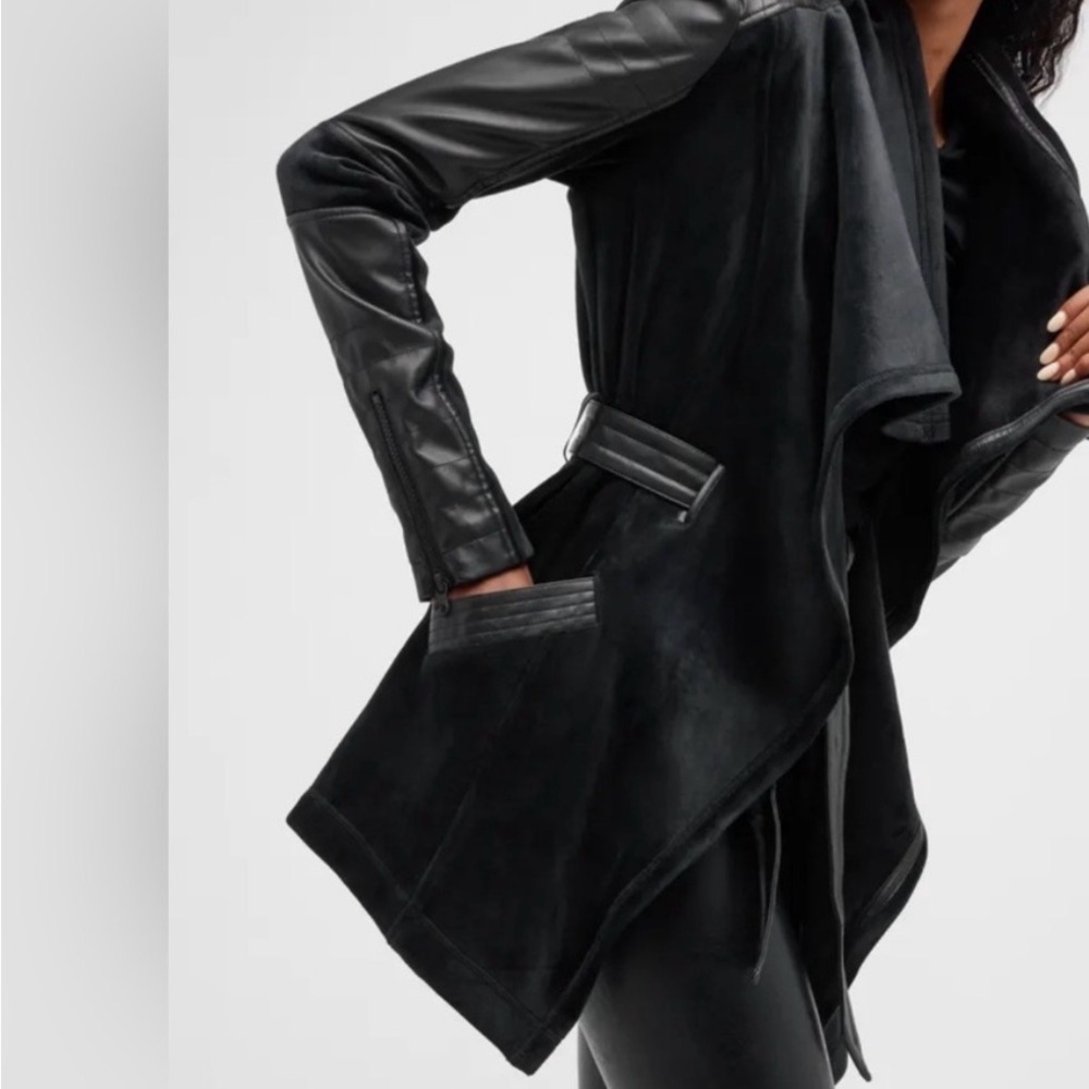 NWOT Blanc Noir Black Drape Jacket xs/s